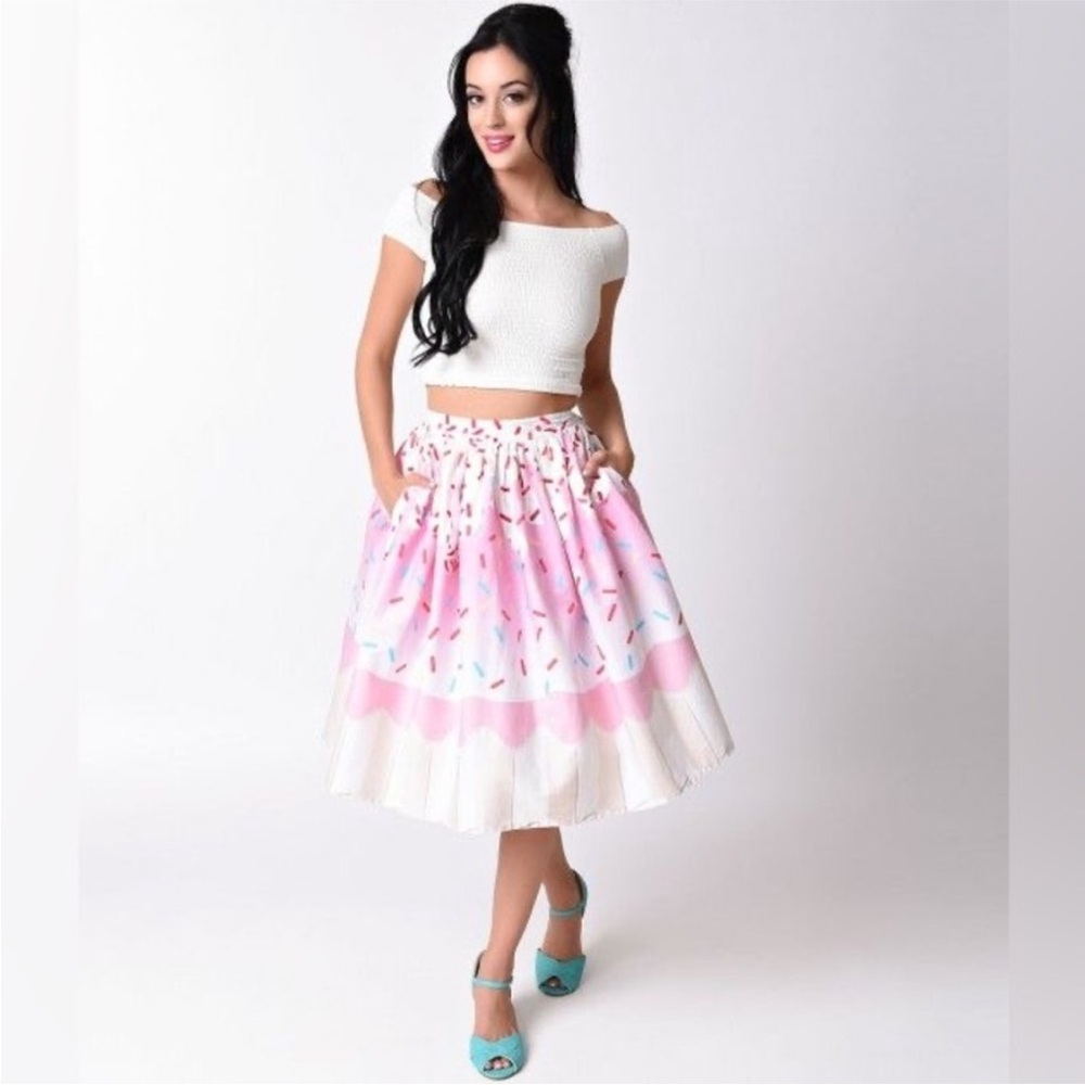 Unique vintage cupcake skirt